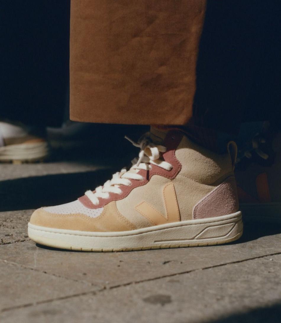 Veja Suede Multico Peach V-15 Dames Koraal | LBETR49080