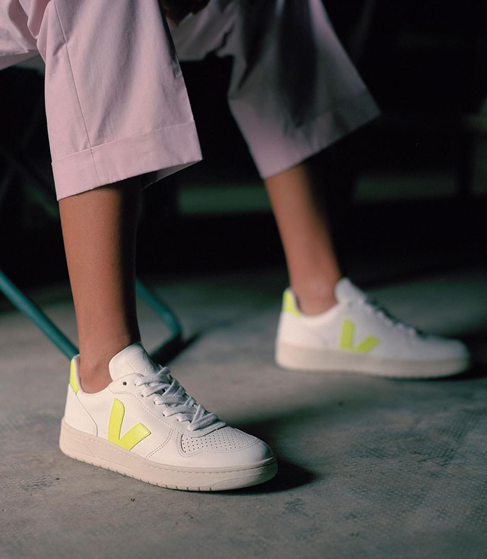 Veja V-10 Leren Jaune Fluo Adults Outlet Wit | GBEEC29717